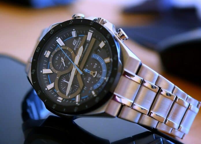 часовник casio edifice
